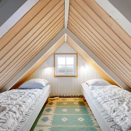Nilsa - 800m From The Sea By Interhome Semesterbostad *