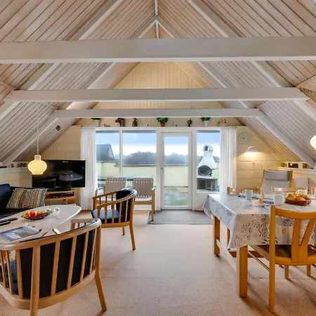 Nilsa - 800m From The Sea By Interhome *