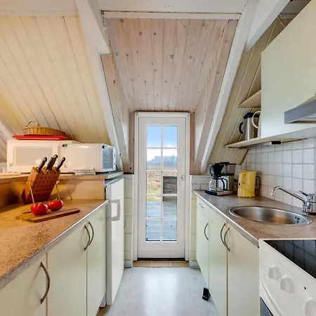 Nilsa - 800m From The Sea By Interhome *